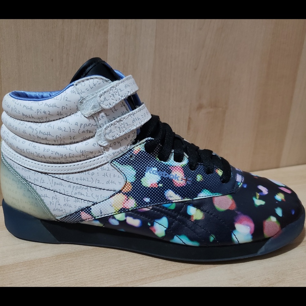 REEBOK Classic High Top Sneakers size 8.5